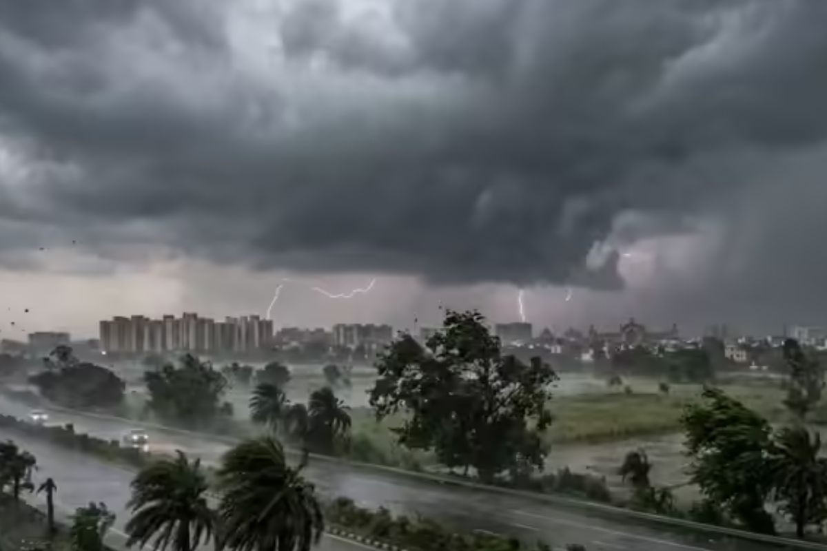 CG Weather: छत्तीसगढ़ में मौसम बदलेगा करवट: अगले 5 दिनों तक आंधी-बारिश के आसार, 11 जून से बढ़ेगी गतिविधियां