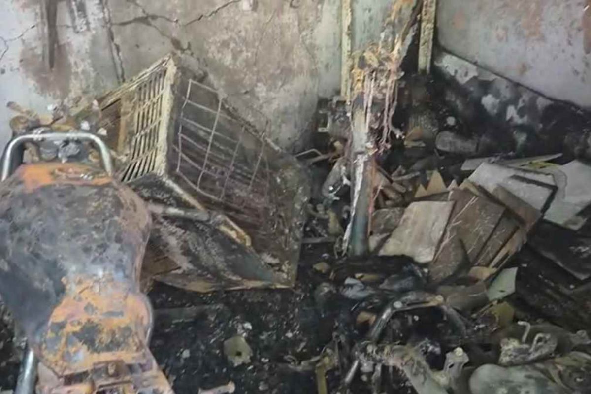 Raigarh News: मोहल्लेवासियों ने तोड़ा ताला, बचाई जान; रायगढ़ अग्निकांड में पिता की गई जान