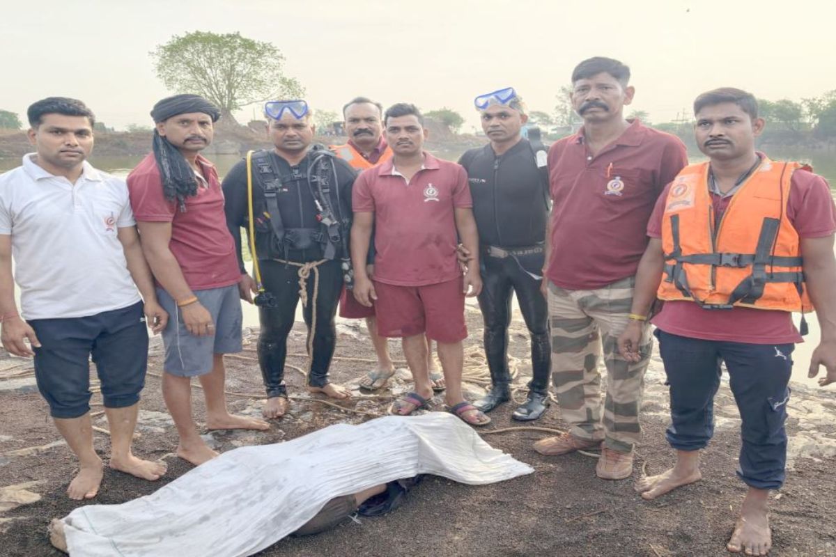 CG Durg News: पथरिया खदान में डूबा किशोर, एसडीआरएफ ने चलाया रेस्क्यू ऑपरेशन