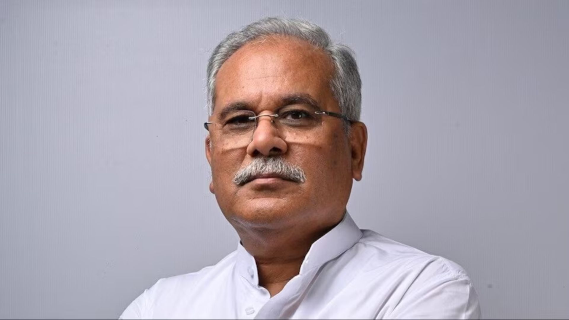 Raipur News: नरोत्तम मिश्रा के टिकट पर सियासत तेज, भूपेश बोले- वरिष्ठ नेताओं का हो रहा अपमान