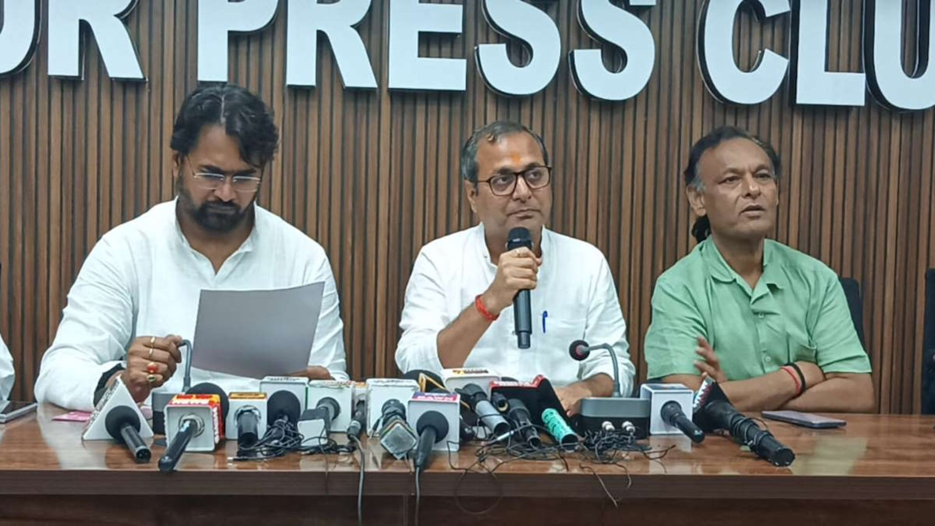 Bilaspur News: बिलासपुर की समस्याओं को लेकर शैलेष पांडेय का आरोप, बोले- विधायक ने नहीं उठाई जनता की आवाज