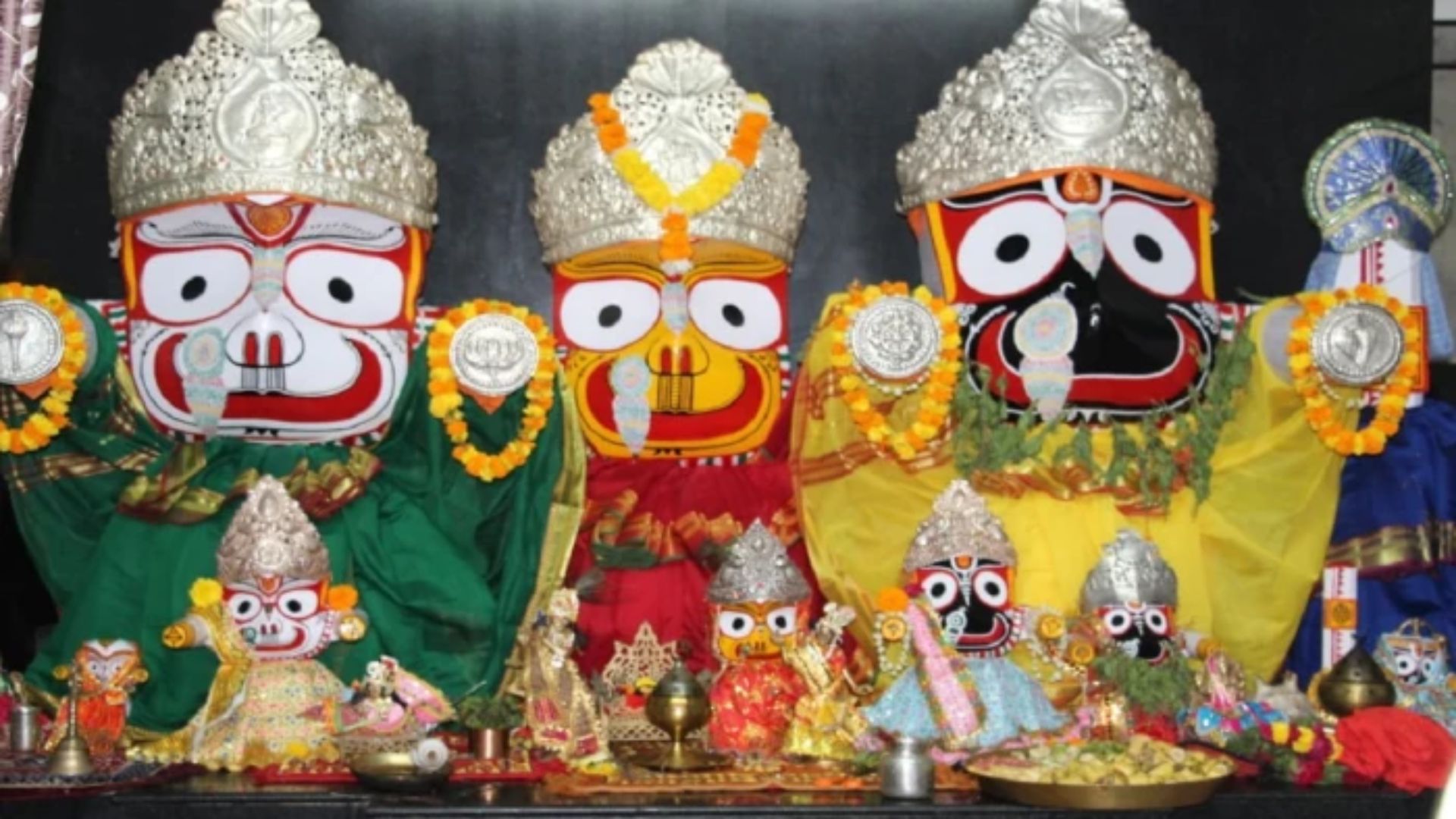 Raipur News: स्वर्ण झाड़ू से होगा रथ मार्ग का शुद्धिकरण, बारिश के बीच जय जगन्नाथ के जयघोष से गूंजेगा रायपुर