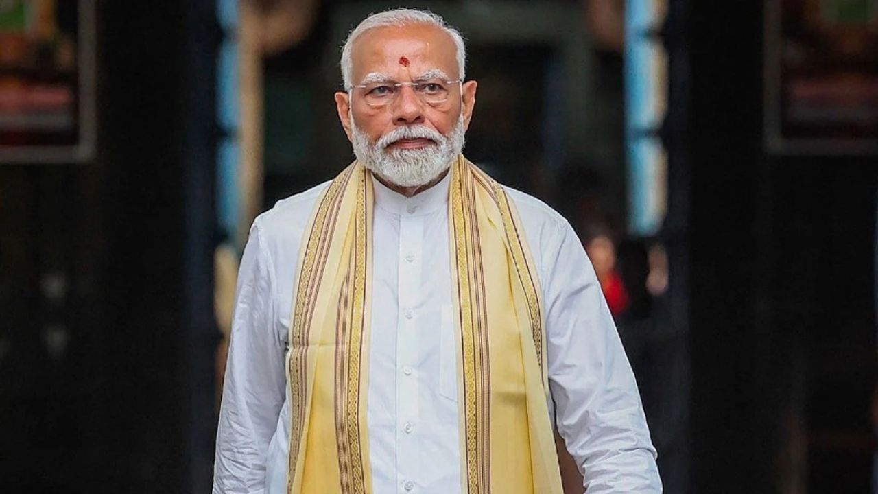 CG News: रायपुर से बिलासपुर तक जगमगाएगा छत्तीसगढ़, PM मोदी के जन्मदिन पर लाखों दीये जलाने की तैयारी