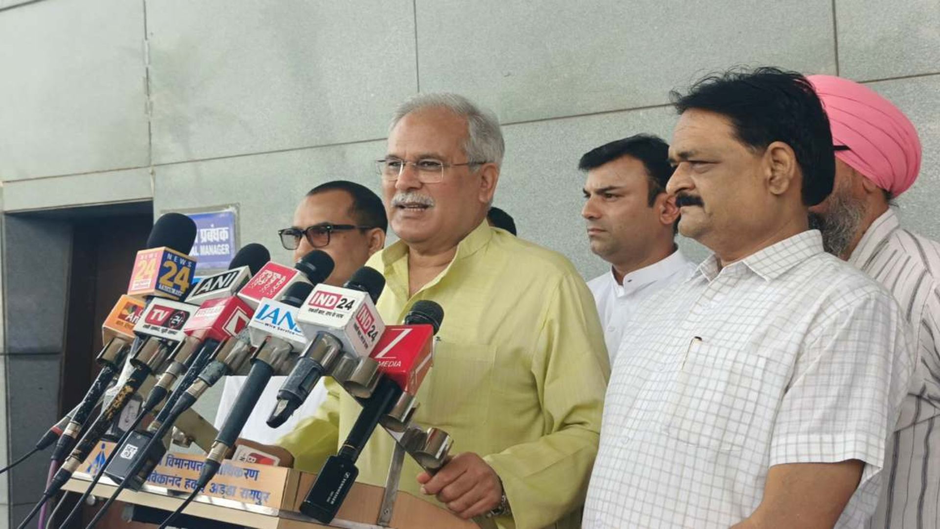 Raipur News: LPG-दूध के दाम से लेकर आयुष्मान योजना तक, भूपेश बघेल ने भाजपा सरकार को घेरा