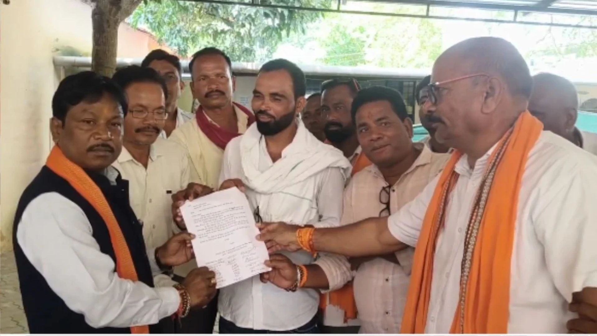Jagdalpur News: बाढ़ और डैम से पानी छोड़े जाने से फसल को नुकसान, किसानों ने कहा- खेती की लागत के अनुरूप मिले मुआवजा